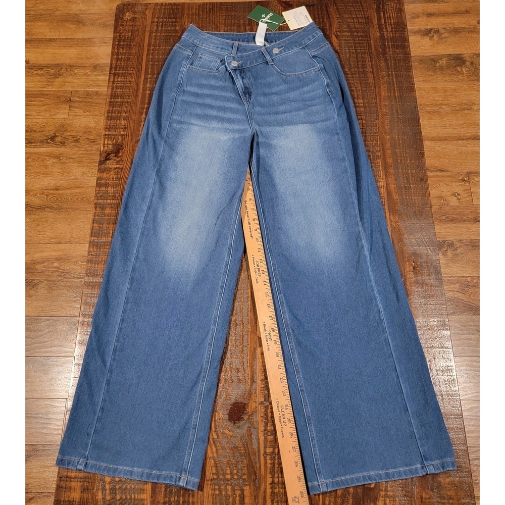 Halara Size M Flex Asymmetric High Waisted Washed Wide-Leg Baggy Jeans Pockets